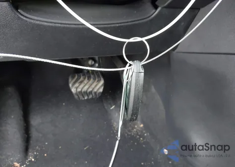 2020 Nissan Kicks S Xtronic Cvt из США, поврежденный, VIN 3N1CP5BV8LL528927